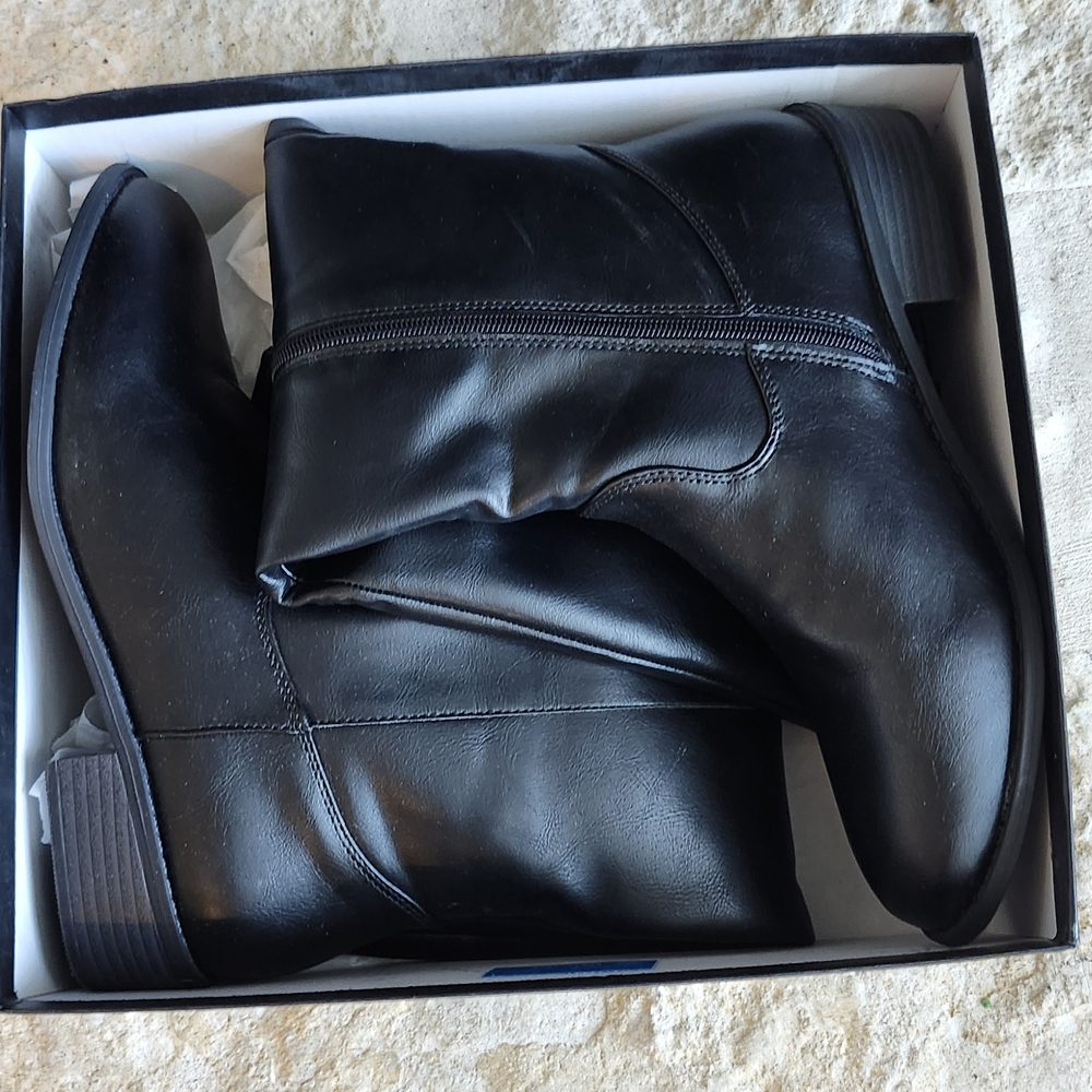 Black Leather Women's Boots